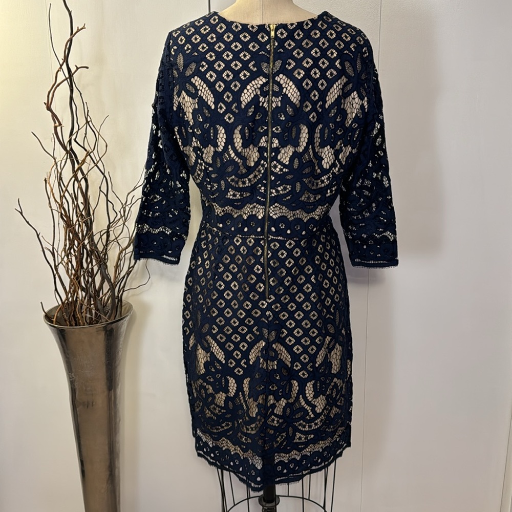 Gabby Skye Navy lace midi dress with nude liner, 3/4 sleeves - Picture 4 of 7